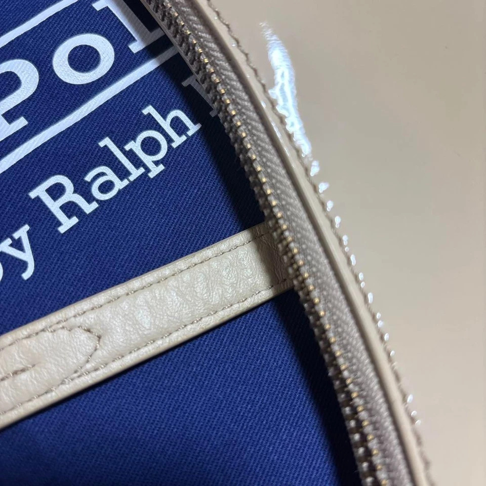 Polo Ralph Lauren Polo ID Patent Leather Mini Shoulder Bag Rare Vintage Rere - Image 4 of 4