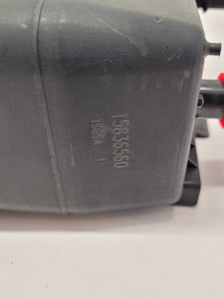 2006-2016 CHEVROLET IMPALA Fuel Vapor Canister 15836560 06-16 Foto 3 de 4