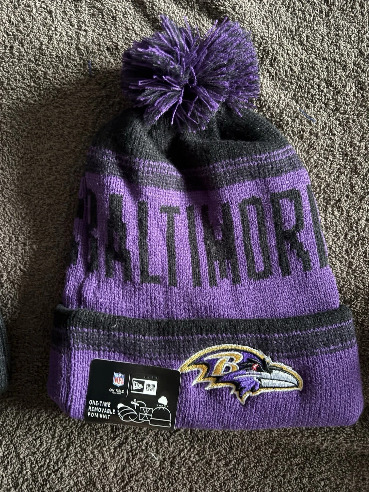 Baltimore Raven NFL Bobble Beanie Multicoloured & Team Logo & With Tags on