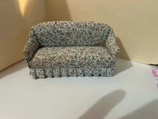 Concord Miniatures 1:1 scale dollhouse furniture