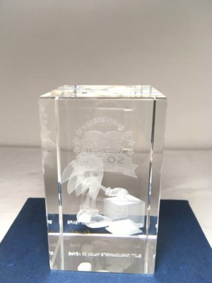 Sonic the Hedgehog 20th Anniversary Crystal Cube Limited Editioin