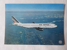 POSTCARD AVIATION POST CARD AIRBUS A300 B2 AIRLINER AIR FRANCE F-BVGA
