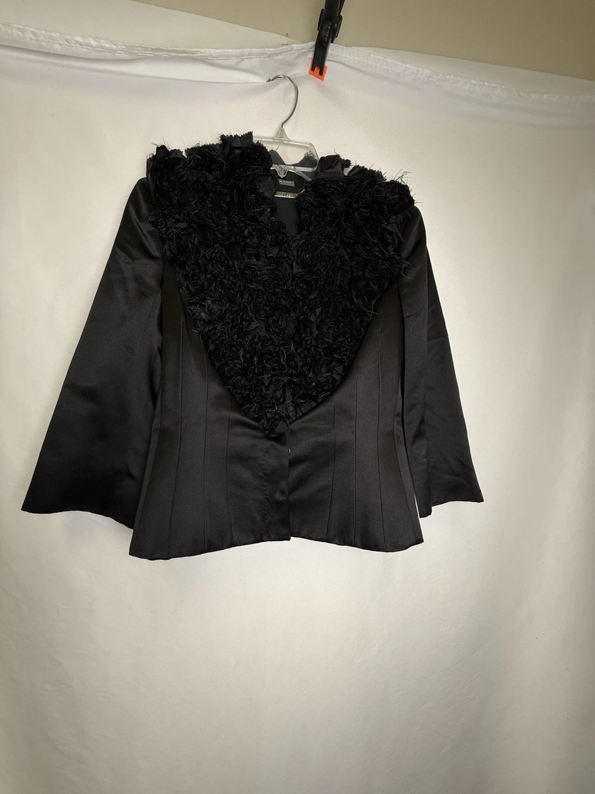 Alexander McQueen — Alexander McQueen Vintage 2007 Rosette Jacket in black sz 40 (US sz 4-6)