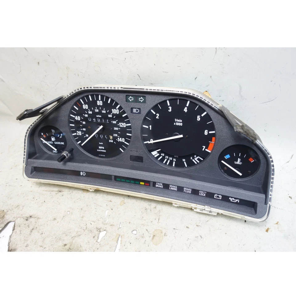 Cuadro de instrumentos velocímetro velocímetro 45 k OEM BMW E30 serie 3 88-93 fabricante de equipos originales Foto 3 de 4