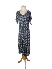 Temptation Size XL Bias-Cut Floral Dress Flutter Sleeve V-Neck *Flaw