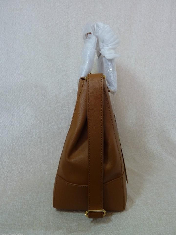 トートバッグ TORY BURCH Women Bags 152752202 BROWN Tory Burch - Robinson pebbled leather tote brown - The Corner