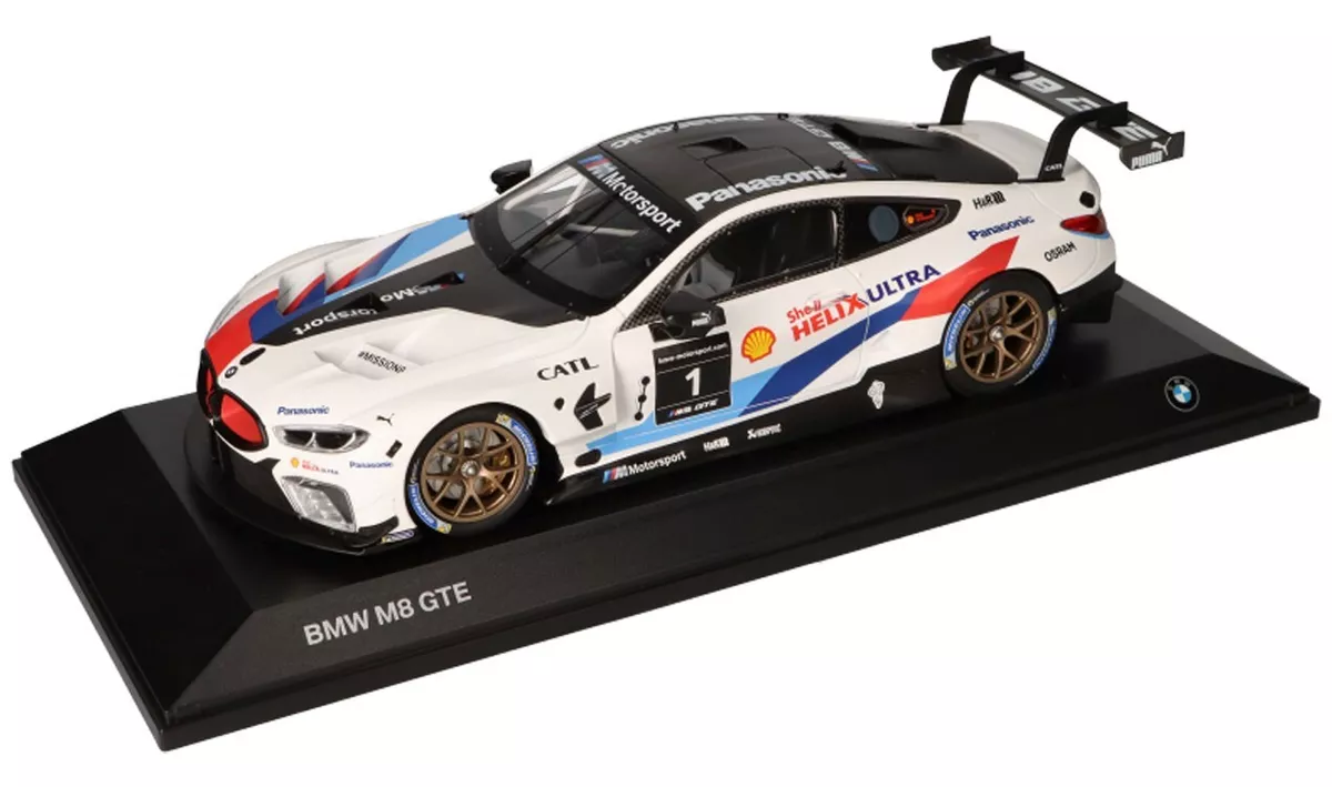 GENUINE BMW M8 GTE Model Car 1:18 Scale 80435A51946. In Display 