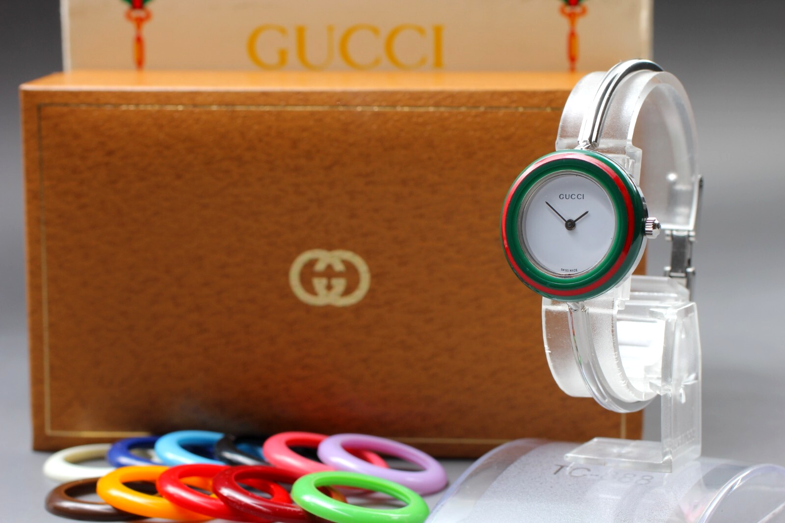 Gucci 11/12.2L Silver Quartz Women Watch 12 Color Bezel Japan Movement EXC+5