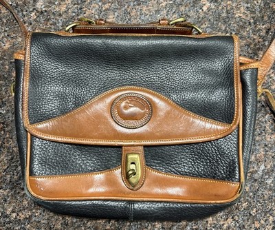 VTG Dooney & Bourke Carrier Shoulder Bag Leather Black w/ Saddle Brown Trim