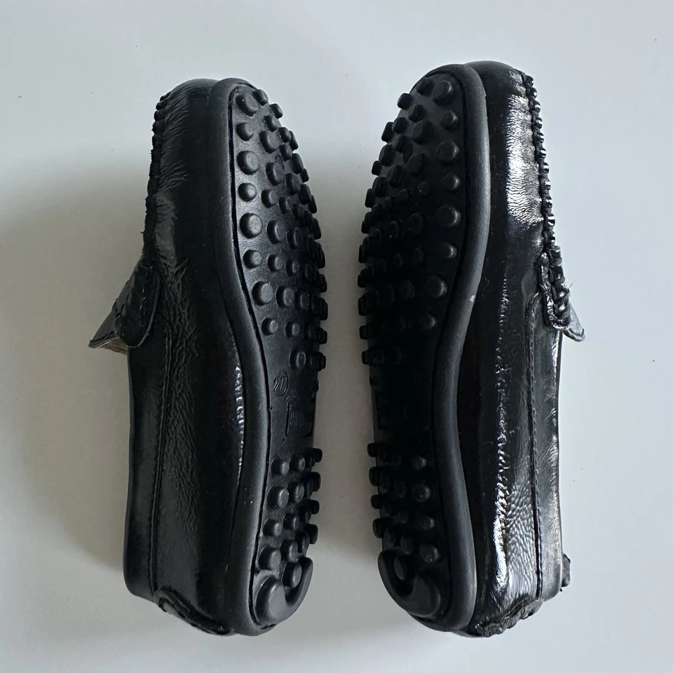 NUEVO Primigi Niños Pequeño Niño 10 EE. UU. / 27 UE Mocasines Cuero Negro Brillante Zapatos Foto 4 de 4