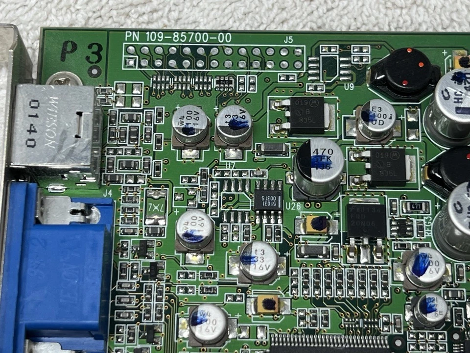 ATI Radeon 8500 (64MB DDR) PN 109-85700-00 (board PN) / P/N 1028570700 (untested - Image 4 of 4