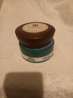 stirling Island man & Crabtree & Evelyn shaving soap