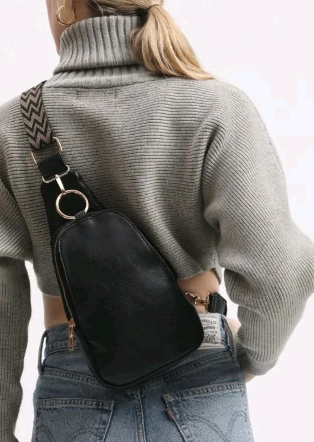 Mochila Stitch Fix MODA LUXE negra Regina Sling cuero vegano Foto 2 de 4