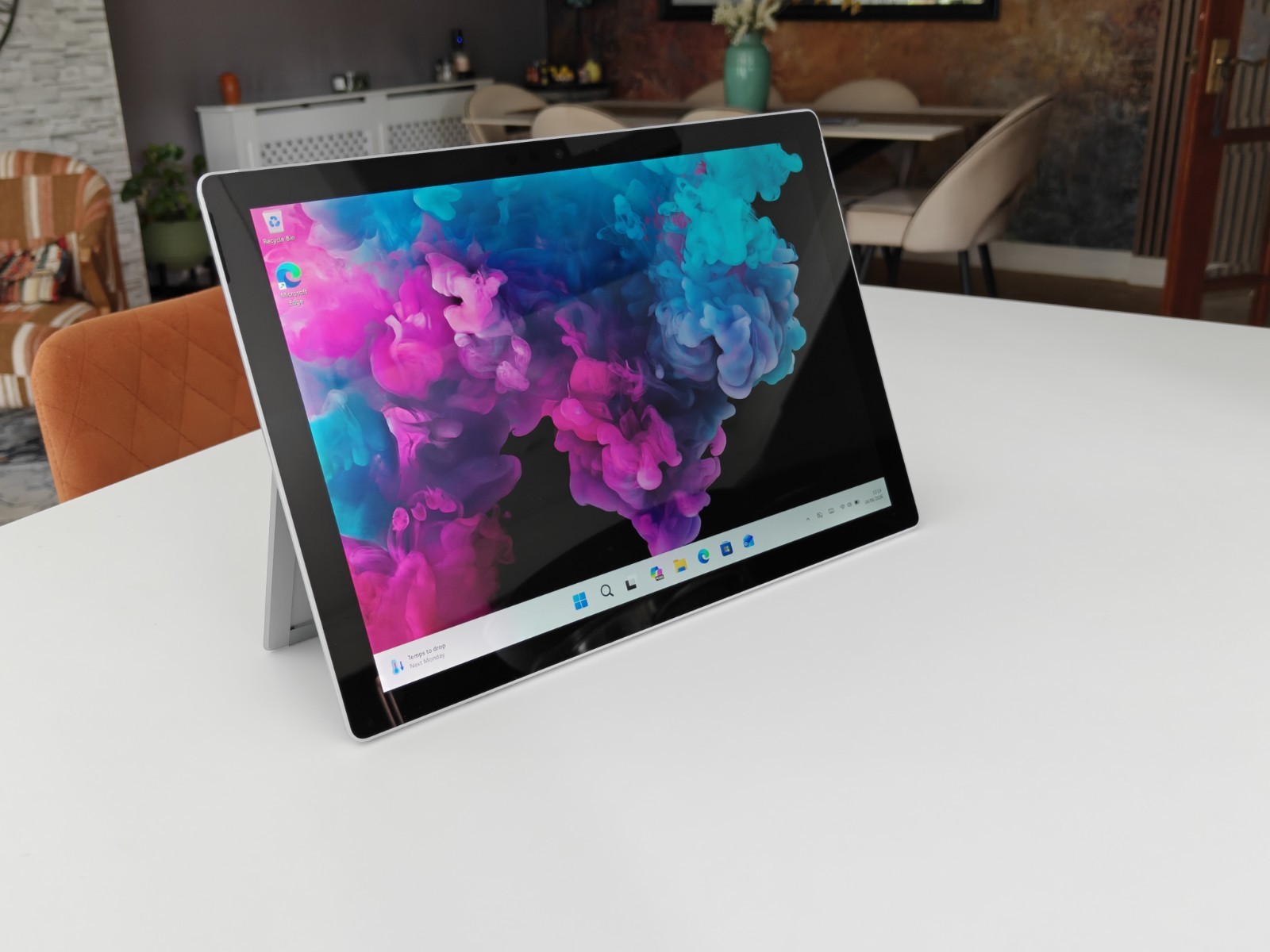 Microsoft Surface Pro 6 12" Intel Core I7 8650U, 16GB RAM, 512GB SSD