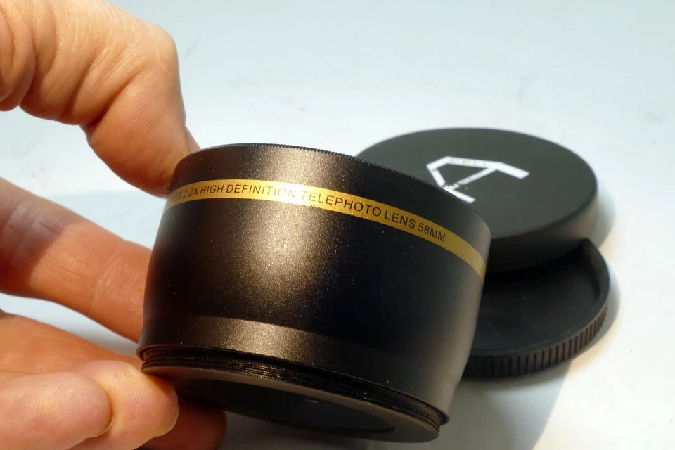 Acell 2.2X HD AUX Telephoto Lens with macro for 58mm rim threaded for 18-55mm IS - Image 3 of 4