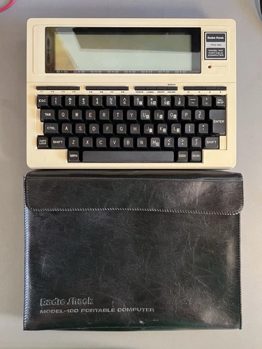 Radio Shack TRS-80 Model 100 32K w/ Case and Multi-Plan Rom WORKING CLEAN TESTED