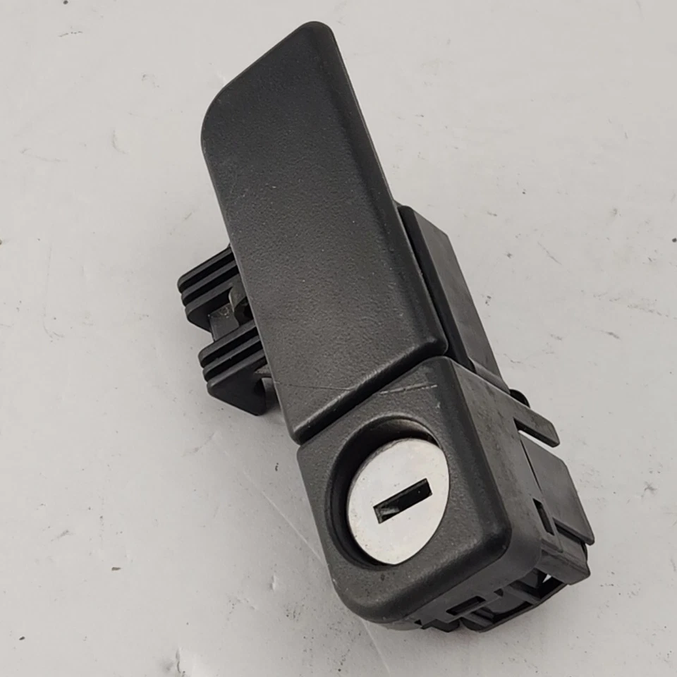 Mitsubishi Eclipse 2004-2008 Galant 2006-2007 guantera compartimento pestillo OEM Foto 3 de 4