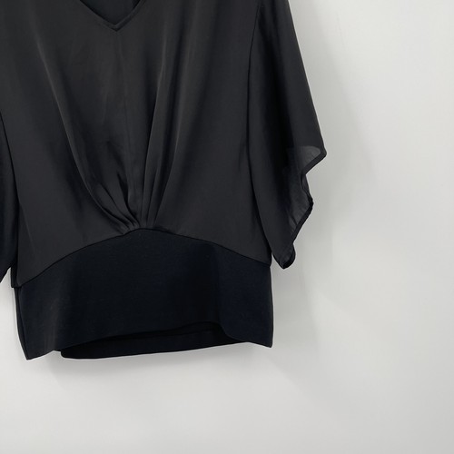 Coldwater Creek Women’s black satin short sleeve blouse top size medium - Picture 3 of 5