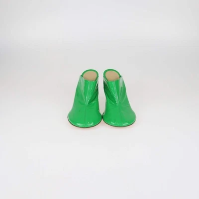 Mules chaussettes à pois en cuir verni vert Bottega Veneta - Photo 1/4