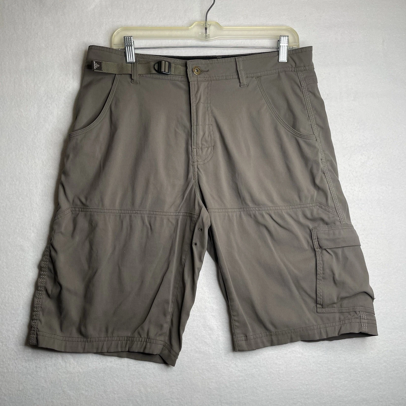 Prana Zion Stretch Shorts Mens Sz M Green Cargo Relaxed Fit Belted Hiking Flex