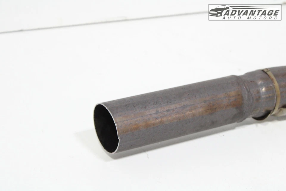 Chevrolet Camaro 2016-2023 2,0 L silenciador de escape tubo intermedio corte OEM Foto 3 de 4