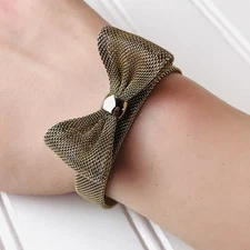 Vtg 1950s Victorian Revival Gold Tone Mesh Bow Bracelet - Size 6” - Push Lock