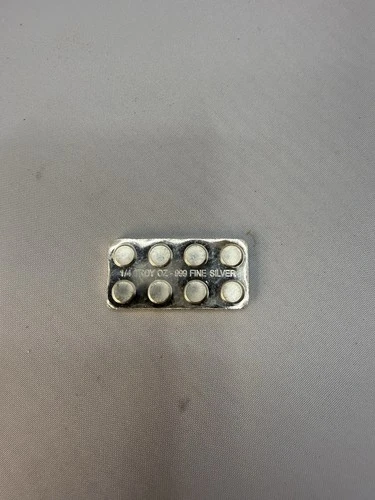 1/4 Troy Oz .999 Fine Silver Bar with Stamped Circles