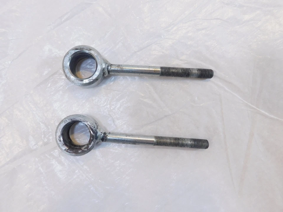 Pernos ajustadores de eje trasero Harley Davidson EVO Touring Road King y Electra Glide Foto 2 de 4