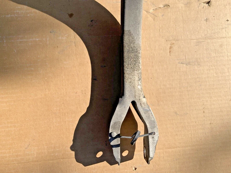 2013 14 15 16 Dodge Dart Rear Upper Control Arm Left or Right Side OEM Foto 2 de 2