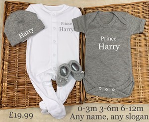 Personalised Babygrow Sleep Suit Bodysuit Hat Headband Booties Send NAME SIZE