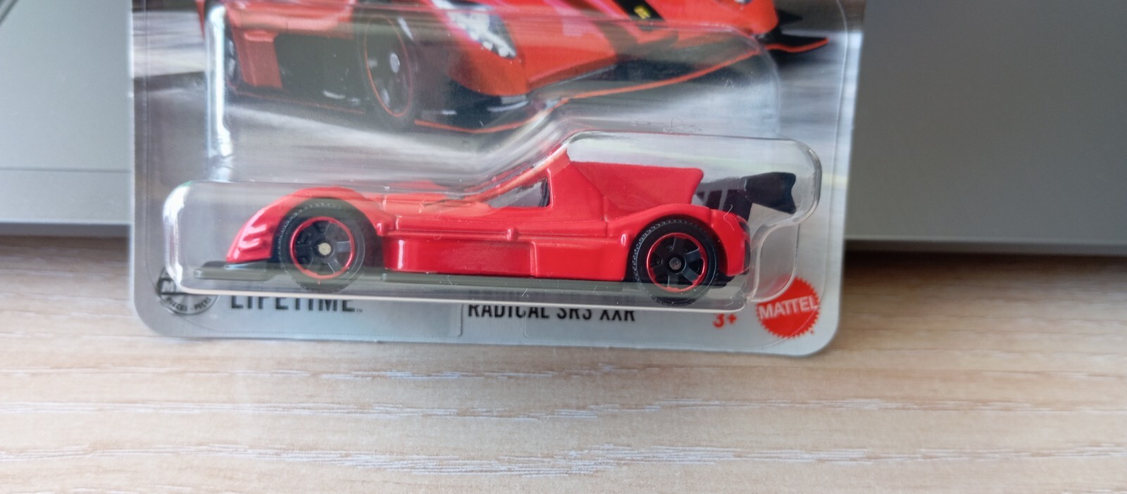 Picture 2 of 4