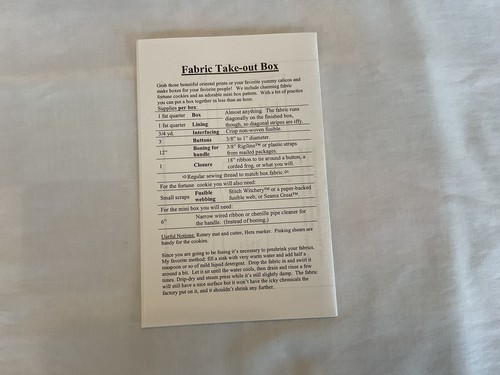 Story Quilts Fabric Takeout Box Pattern & Instructions NIP - Picture 2 of 3