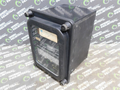 USED General Electric 12IAV51A1A Voltage Relay 115V 60Hz Type IAV