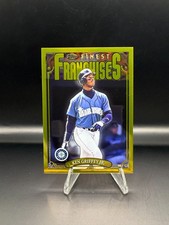 2023 Topps Finest Flashbacks Baseball Cards Checklist and Odds 23