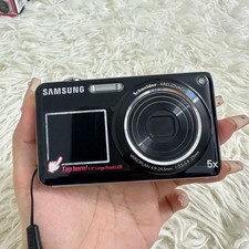 Samsung ST600 Dual-Screen Digital Camera   5x Optical Zoom, Selfie-Friendly