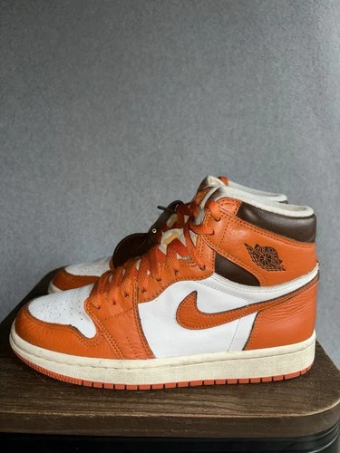 Women’s Size 7 Nike Air Jordan 1 Retro High OG White Starfish Sail DO9369-101