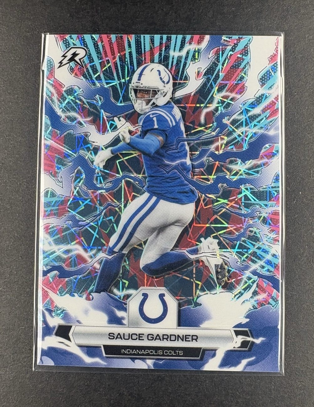 2025 Topps Resurgence Sauce Gardner #43 Sky Blue & Pink Shock Refractor Colts CB