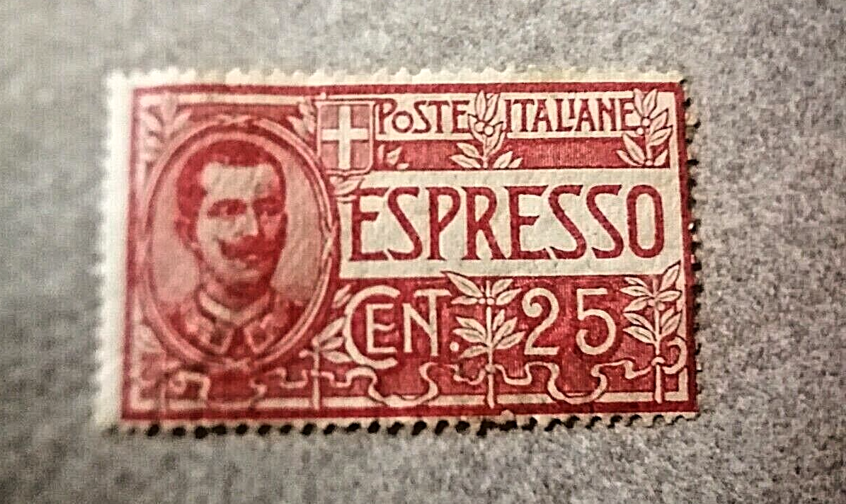 Foto 1 di 2