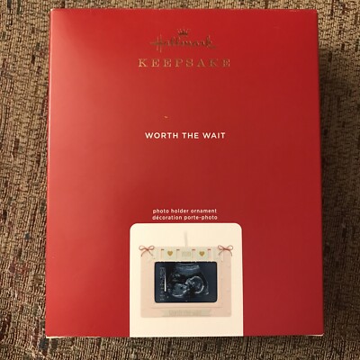 2020 Hallmark Keepsake Worth The Wait AAE64
