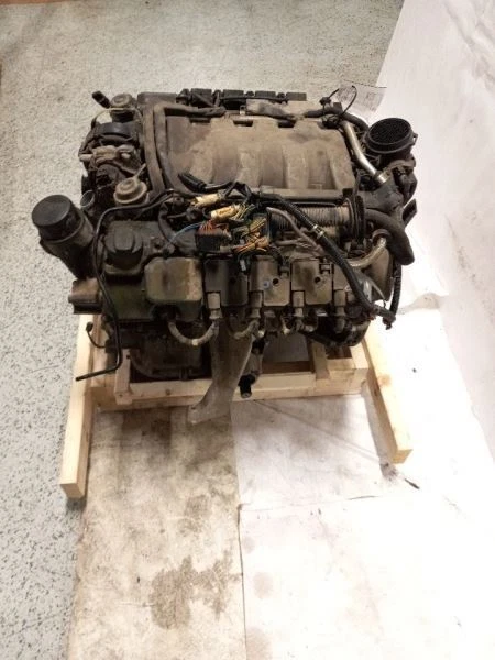 ENGINE ASSEMBLY fits MERCEDES-BENZ E500 2004 - Image 2 of 4