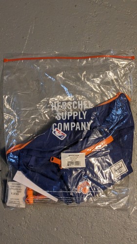 New York Knicks Hip Sack Fanny Pack Belt Bag Blue Orange Pouch Herschel NWT NIB - Picture 2 of 9