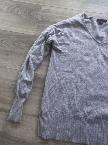 J Crew Wool Blend V Neck Sweater Mens XS Gray V Neck Sweater X-small - Picture 4 of 14