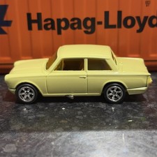 Hot Wheels FORD LOTUS CORTINA MK1 Custom with real riders  