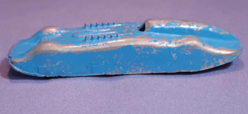 Lote de 4 coches de metal MidgeToy Racer, coche rojo futurista, convertidor de caddy. Camión de bomberos Foto 2 de 4