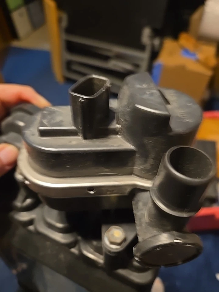 Toyota Tundra 2007-2013 carbón smog detección de fugas bomba válvula 90190-af002 Foto 2 de 3