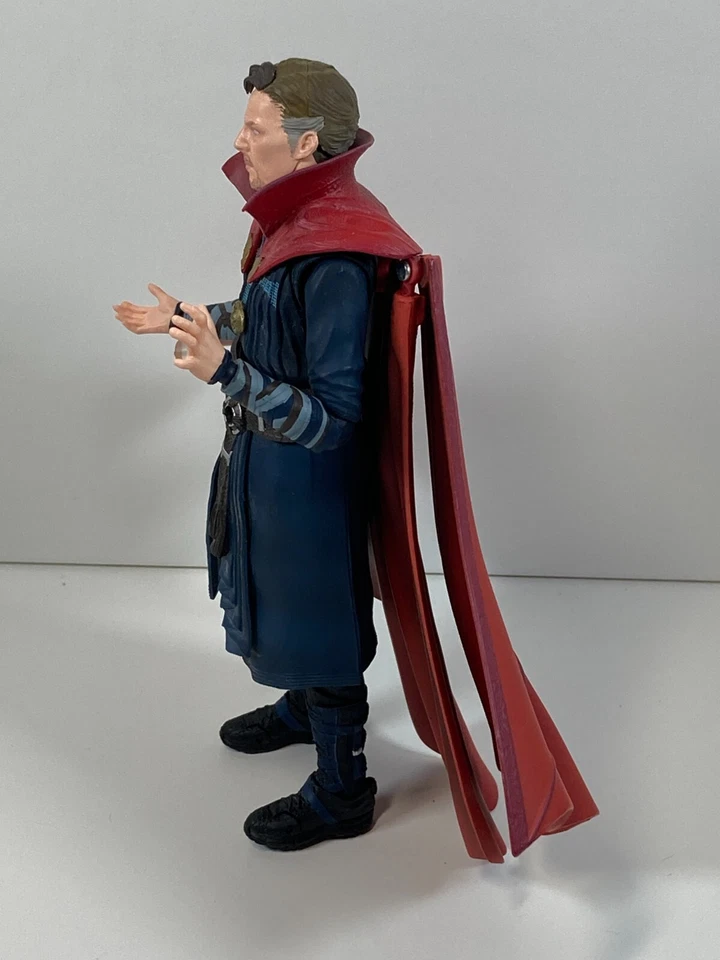 SH Figuarts Marvel Doctor Strange Infinity War Bandai Foto 4 de 4