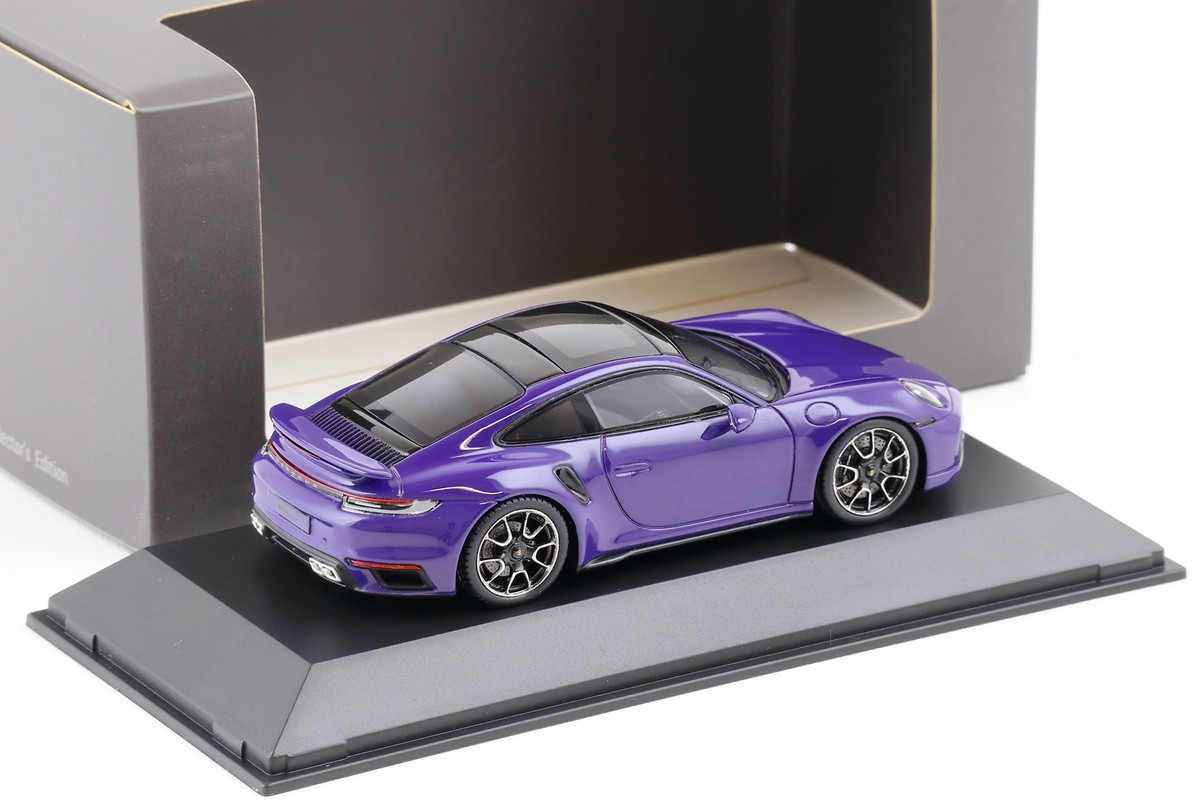1:43 Spark Porsche 911 (992) Turbo Coupe ultra violet WAP