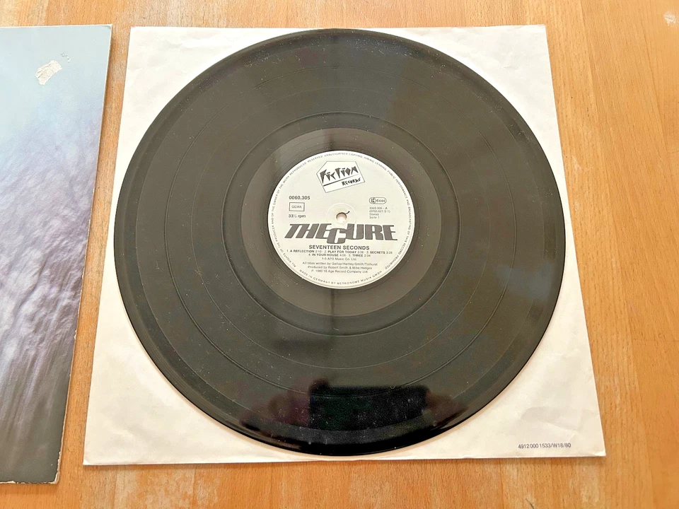 LP The Cure - Seventeen Seconds mit Autogramme Smith Gallup Tolhurst - Image 3 of 4