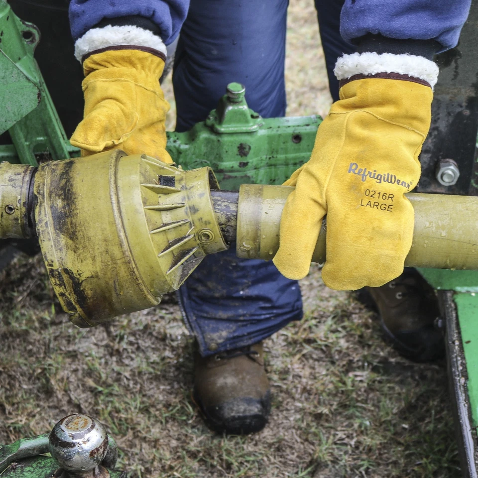 RefrigiWear Three-Finger Leather Mitt - Durable, Warm Work Mittens with Fleece - Image 3 of 4