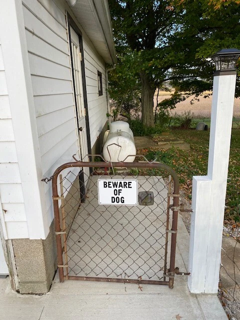 Предупреждающие знаки BEWARE OF DOG 10 x 7 дюймов, набор из 3 знаков, тяжелый алюминий - Изображение 4 из 4